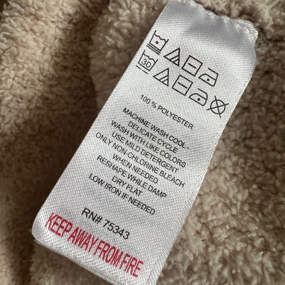 Cupcakes & Cashmere joggers / lounge pants - Picture 5 of 6